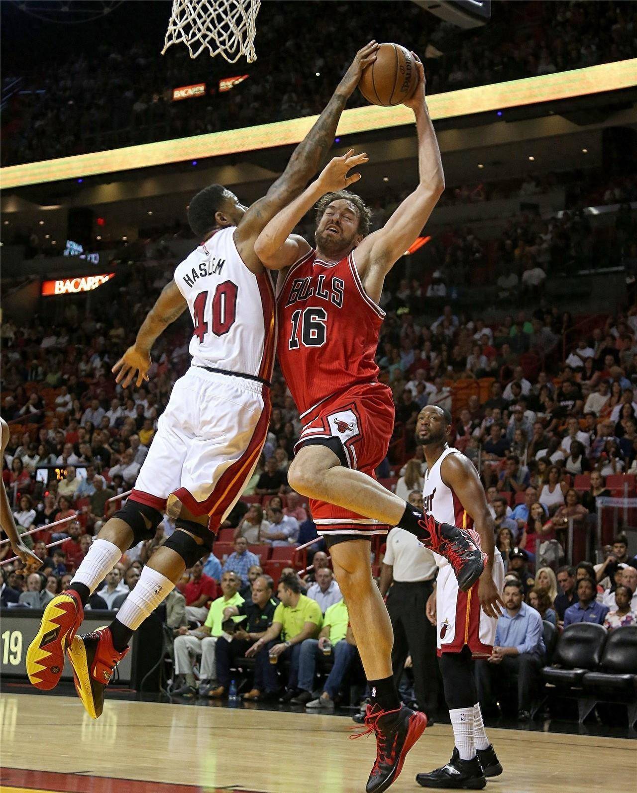 并依赖于年 并依赖于年